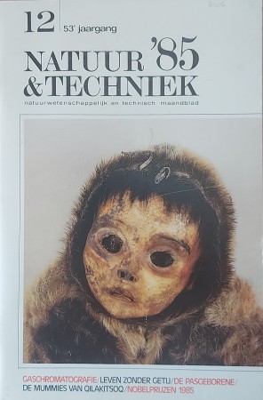 First  cover of 'De mummies van Qilakitsoq.'
